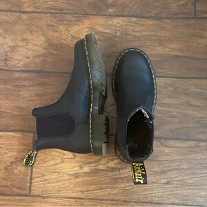 Dr. Martens 2976 Slip Resistant Chelsea Boots